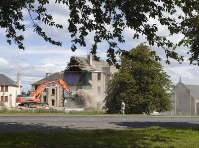 Demolition of house, Wauchope Crescent, Edinburgh