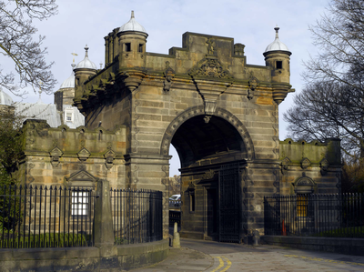 Entrance to George Heriot's School,