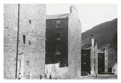 Tenement ends of Mid and East Arthur Place