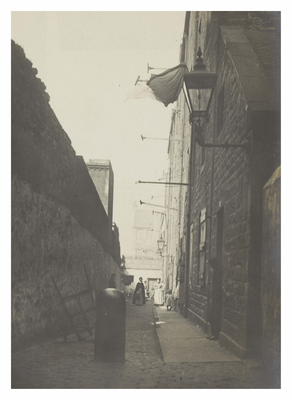 Alleyway to St Saviour's House, Canongate