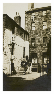 Old house and part of Chessels Court, Canongate