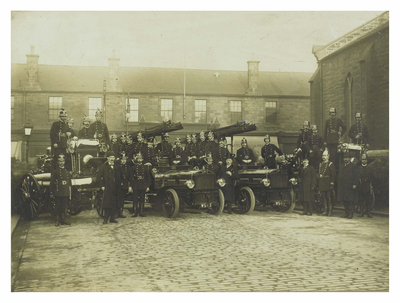 Presentation of Halley engines 1911at Leith 