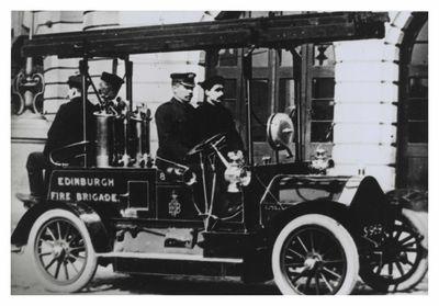 Edinburgh Fire Brigade motor tender at Lauriston