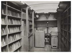 Mobile libraries: Austin 3 ton van - interior