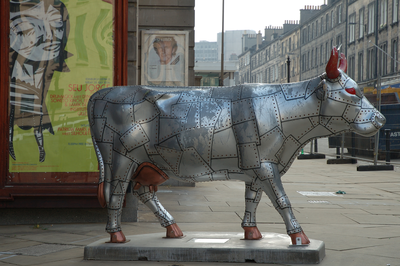 Cow Parade sculpture outside the Usher Hall 