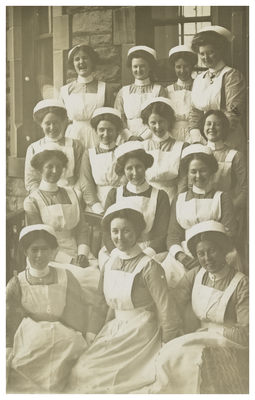 Nurses from Ward 14 (womens) Edinburgh Royal Infirmary