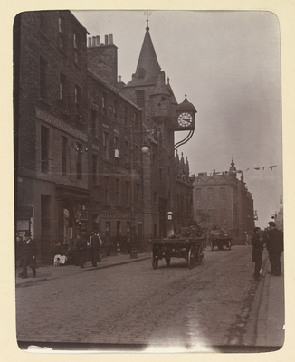 Street scene, Tollbooth, Canongate on the Royal Mile