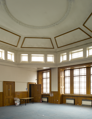 Window and plasterwork in the Royal High School