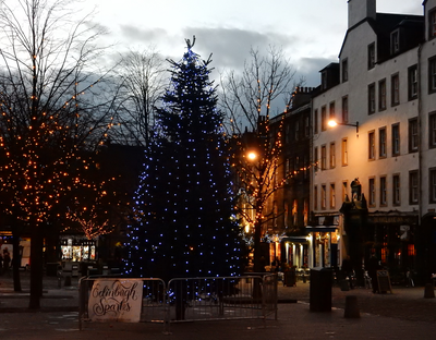 Edinburgh Sparkles Christmas tree, Grassmarket