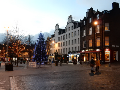 Edinburgh Sparkles Christmas tree