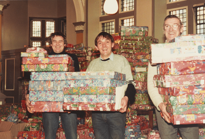 McDonald Road Library: Presents to miners' children