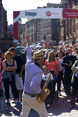 Jazz musician playing to the Fringe Festival crowd