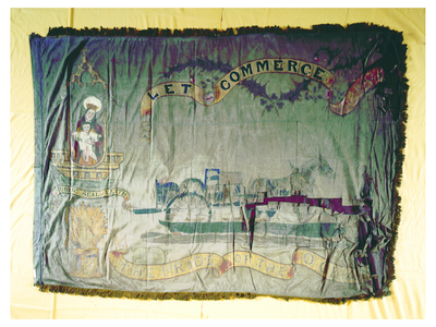 The reverse of a green silk banner for the Carters of L