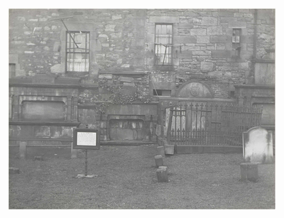 Greyfriars Churchyard, east division, east wall