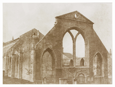 Greyfriars Churchyard, ruins