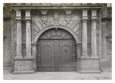 Lauriston Place, George Heriot's Hospital, main doorway